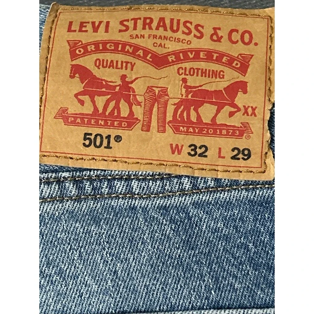Levi's 501 Original Fit Men's Jeans Button Fly Sz 32 X 29